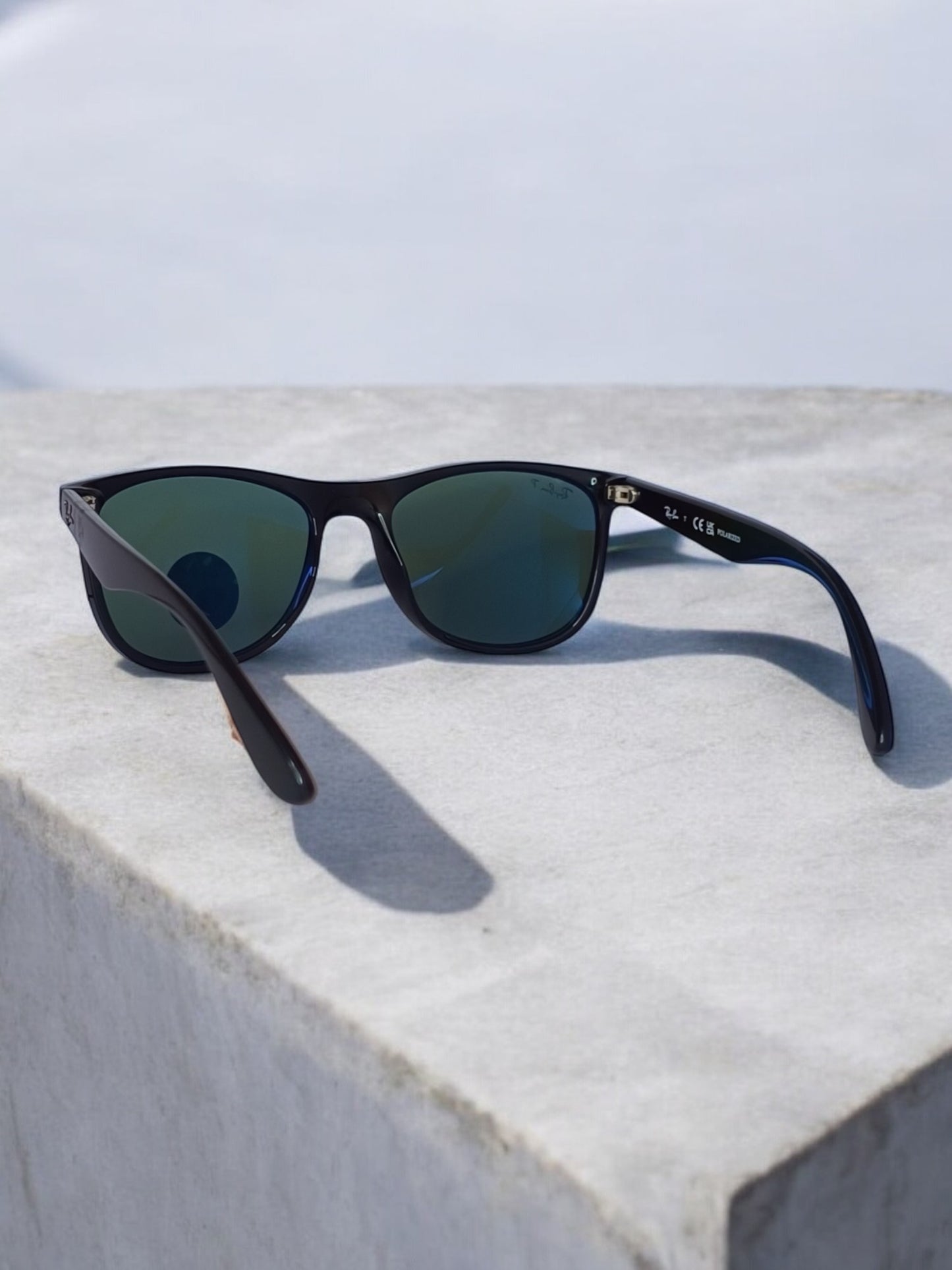 RAY-BAN POLARIZED BLACK RB 44121 601/9A